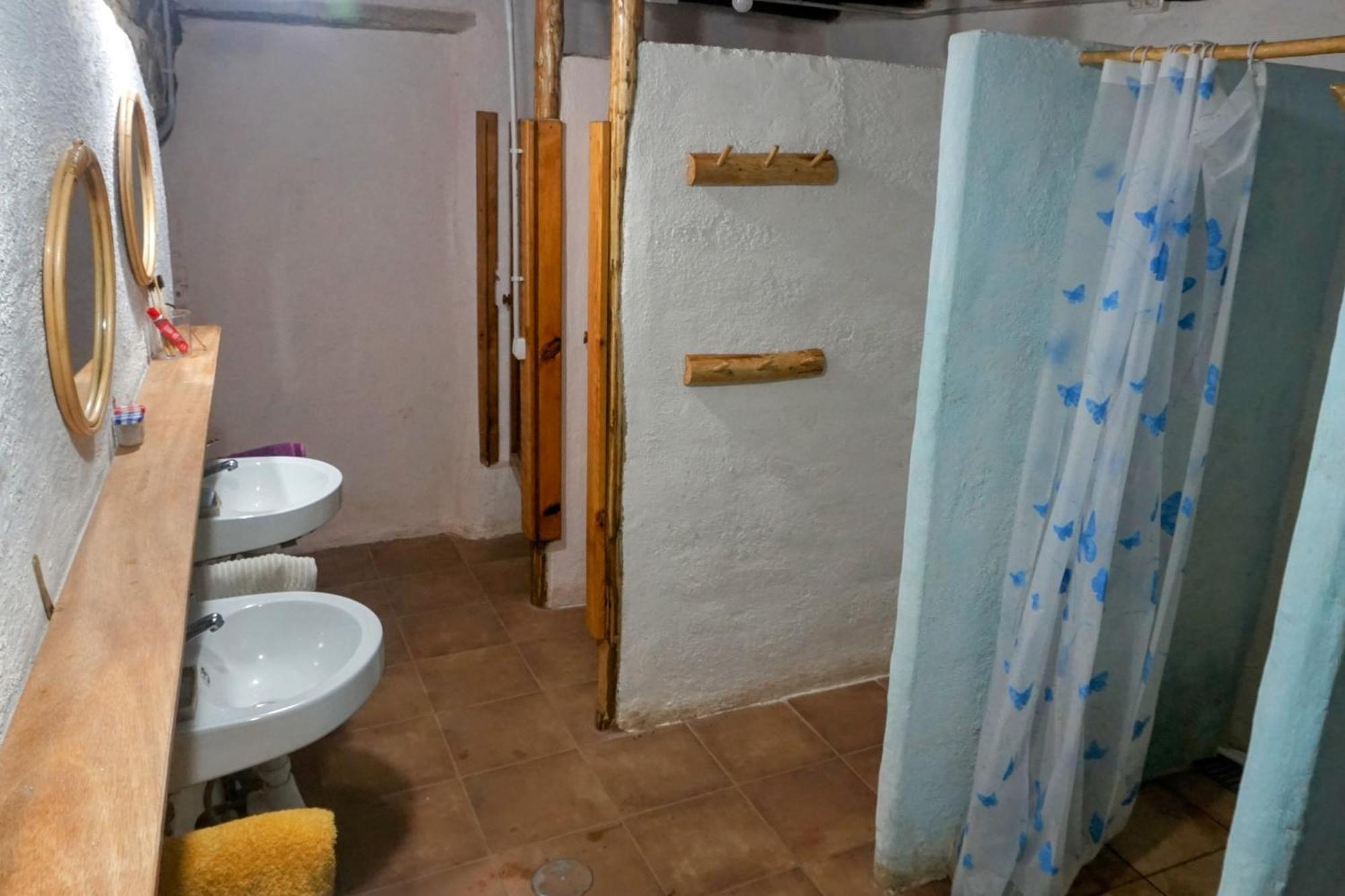 Albergue Del Oso Tierraluz Arbúcies Exterior foto